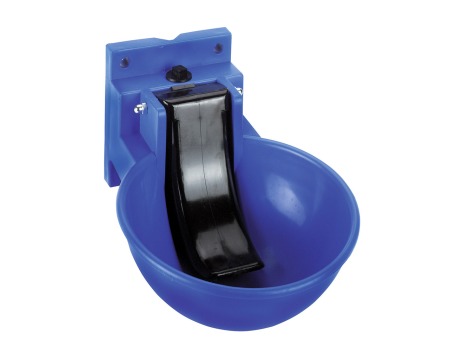 Plastic waterer with automatic pressure